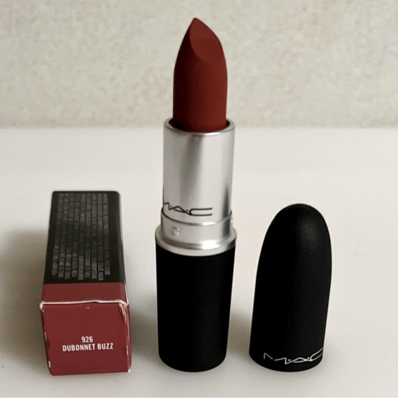 MAC POWDER KISS LIPSTICK 926 DUBONNET BUZZ NWB SZ 0.1 OZ FREE ORGANZA BAG - Picture 4 of 8